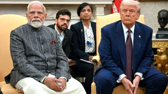 ଶୁଳ୍କ-ବଢ଼ାଇବା-ପରେ-ଭାରତ-ବିରୁଦ୍ଧରେ-ପୁଣି-ବର୍ଷିଲେ-ଟ୍ରମ୍ପ:-କହିଲେ,-ଆଉ-କୌଣସି-ଆଲୋଚନା-କରିବୁନି