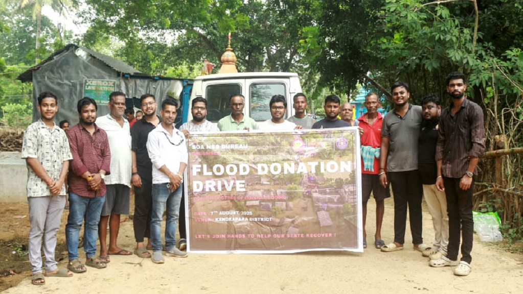 କେନ୍ଦ୍ରାପଡ଼ାର-ବନ୍ୟା-ପ୍ରପୀଡ଼ିତ-ଅଞ୍ଚଳରେ-ସୋଆ-ଏନ୍‌ଏସ୍‌ଏସ୍-ଦ୍ୱାରା-ରିଲିଫ୍-ବଣ୍ଟନ