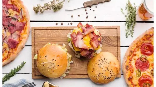 ଆପଣ-ବି-ଖାଉଛନ୍ତି-କି-ପିଜ୍ଜା-ବର୍ଗର?-ସାବଧାନ!-ଜାଣନ୍ତୁ-ସ୍ୱାସ୍ଥ୍ୟ-ପାଇଁ-କେତେ-ହାନିକାରକ