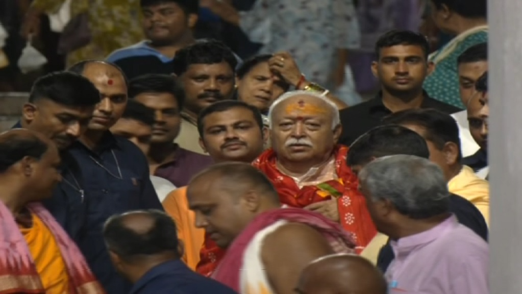 ମହାପ୍ରଭୁଙ୍କ-ଦର୍ଶନ-କଲେ-rss-ମୁଖ୍ୟ-ମୋହନ-ଭାଗବତ,-ଶଙ୍କରାଚାର୍ଯ୍ୟଙ୍କୁ-ମଧ୍ୟ-ଭେଟି-କଲେ-ଆଲୋଚନା