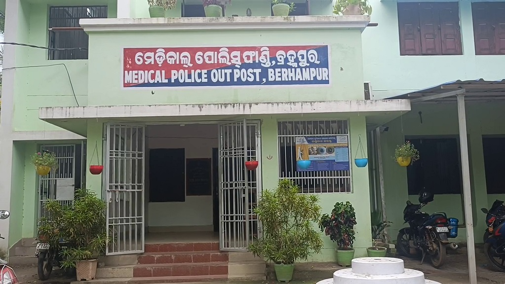 ଅଧା-ବାଟରେ-ଅଚଳ-ହେଲା-ଆମ୍ବୁଲାନ୍ସ,-ଚାଲିଗଲା-ରୋଗୀର-ଜୀବନ-!