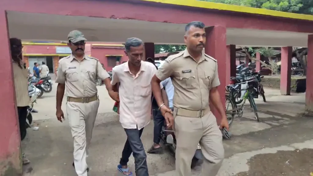 ଠେକୁଆ-ଦେଖାଇବାକୁ-କହି-ନାବାଳିକାଙ୍କୁ-ଦୁଷ୍କର୍ମ,-ଆଜୀବନ-କାରାଦଣ୍ଡାଦେଶ-ଦେଲେ-କୋର୍ଟ