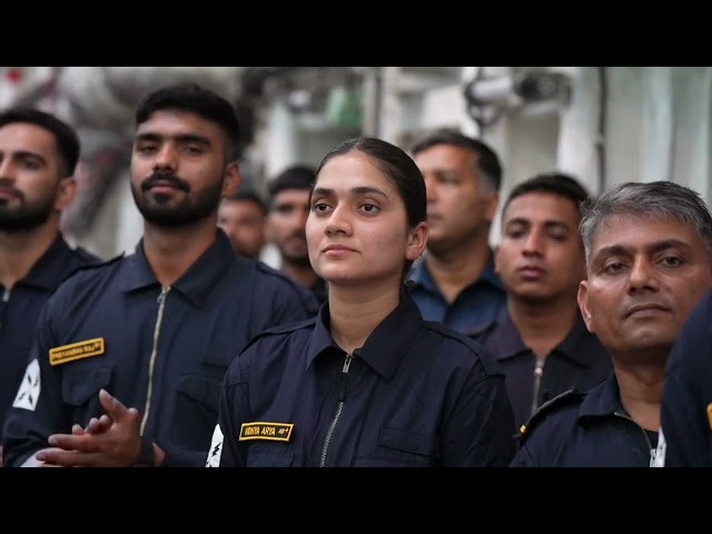 ଗୋଆରେ-ନୌସେନା-ସହ-ଦୀପାବଳି-ପାଳିଲେ-ପ୍ରଧାନମନ୍ତ୍ରୀ-ନରେନ୍ଦ୍ର-ମୋଦି-||-knews-odisha