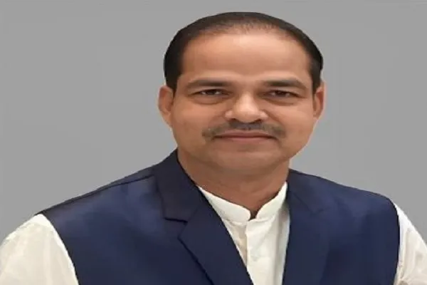 ବ୍ରହ୍ମପୁରରେ-ପୀତବାସ-ପଣ୍ଡା-ହତ୍ୟା-ମାମଲା,-ପୂର୍ବତନ-ମେୟରଙ୍କୁ-ଉଠାଇ-ନେଲା-ପୋଲିସ