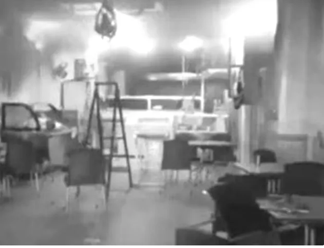 ପାକିସ୍ତାନର-ସୁପ୍ରିମକୋର୍ଟରେ-ସିଲିଣ୍ଡର-ବିସ୍ଫୋରଣ,-୧୨-ଆହତ-;-ଦୌଡ଼ି-ପଳାଇରେ-ବିଚାରପତି-ଓ-ଓକିଲ