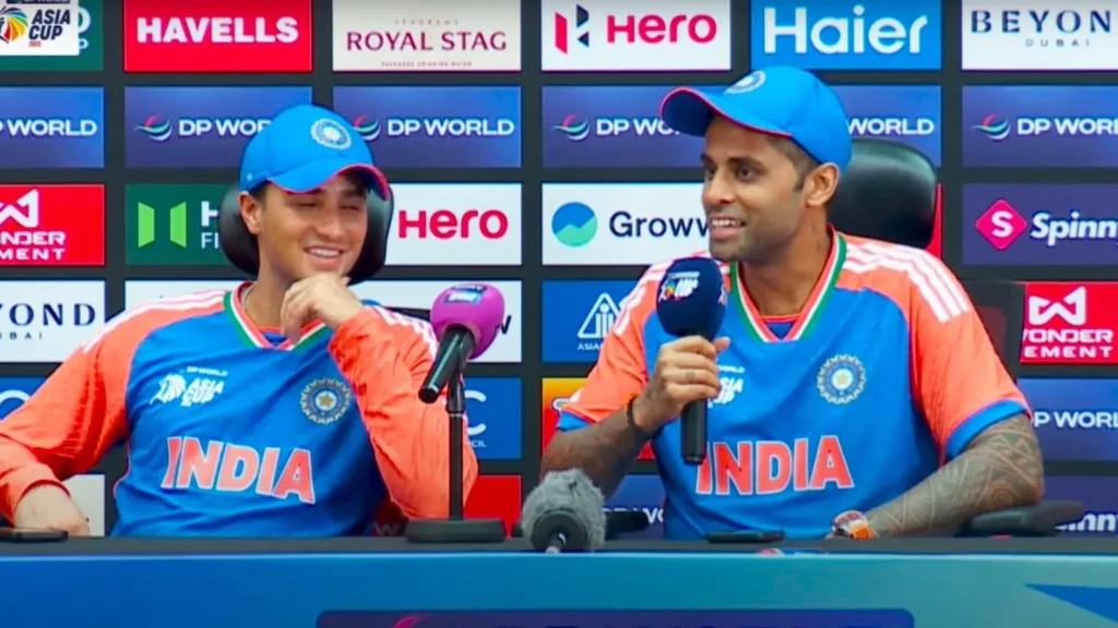 ‘ଶେଷରେ-ହାତରେ-ଟ୍ରଫି-ଧରିଲୁ’-:-ଏସିଆ-କପ୍-ବିବାଦକୁ-ନେଇ-ଏମିତି-କହିଲେ-ସୂର୍ଯ୍ୟ