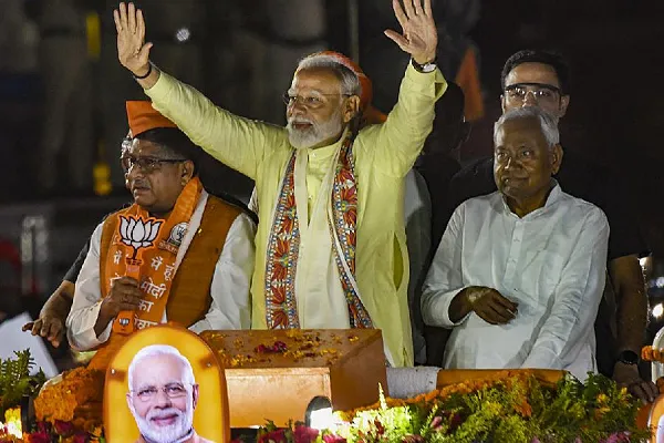 bihar-exit-poll:-ଆକ୍ସିସ୍-ମାଇ-ଇଣ୍ଡିଆ-ସର୍ଭେରେ-ବିହାରରେ-nda-ସରକାର,-ଜାଣନ୍ତୁ-କାହାକୁ-ମିଳୁଛି-କେତେ-ସିଟ୍