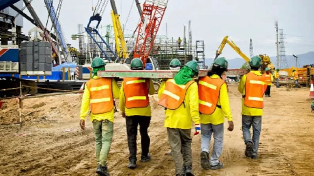 ସାରା-ଦେଶରେ-ଲାଗୁ-ହେଲା-‘ଲେବର-କୋଡ’,-ଲାଭବାନ-ହେବେ-୪୦-କୋଟି-ଶ୍ରମିକ