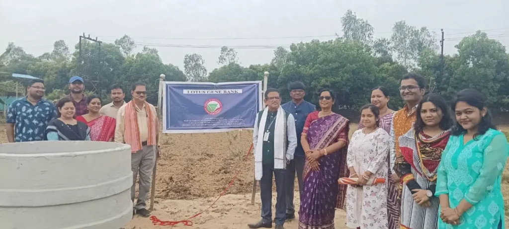 ସୋଆ-କୃଷି-ମହାବିଦ୍ୟାଳୟରେ-ପଦ୍ମଚାଷ-ଗବେଷଣା-ଏବଂ-ନୂତନ-କିସମ-ଉଦ୍ଭାବନର-ଶୁଭାରମ୍ଭ