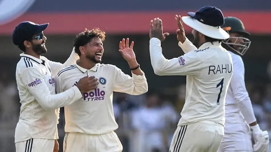 ଗୌହାଟୀ-ଟେଷ୍ଟ:-ପ୍ରଥମ-ଦିନର-ଖେଳ-ସମାପ୍ତ,-ଦକ୍ଷିଣ-ଆଫ୍ରିକା-୨୪୭/୬,-କୁଲଦୀପଙ୍କୁ-୩-ଓ୍ଵିକେଟ୍