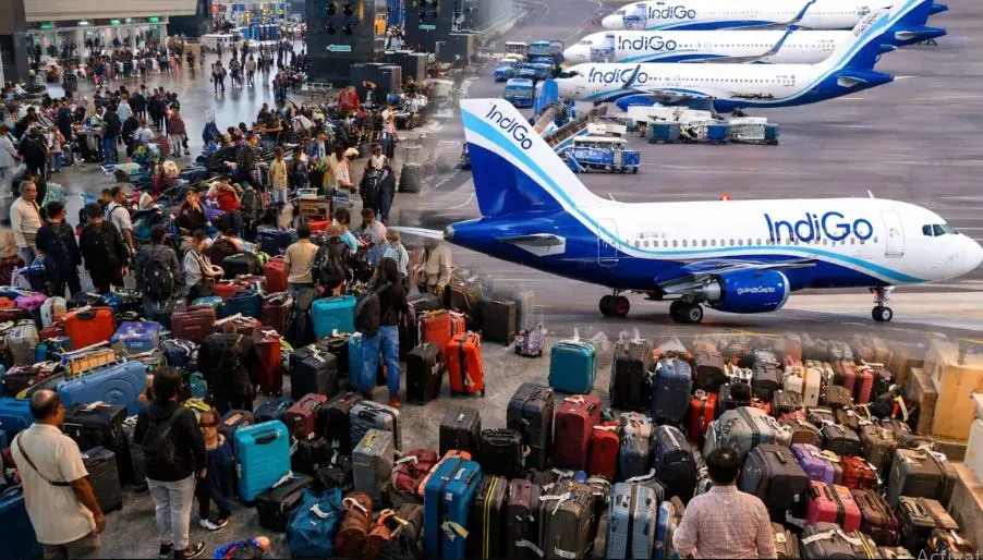 indigo-net-profit-tumbles:-ଯାତ୍ରୀଙ୍କୁ-କନ୍ଦାଇଥିବା-ଇଣ୍ଡିଗୋ-ଏବେ-ନିଜେ-କାନ୍ଦୁଛି:-ବିମାନ-ସମସ୍ୟା-ଯୋଗୁ-ଏୟାରଲାଇନ୍କୁ-ବଡ଼-କ୍ଷତି-ହୋଇଛି