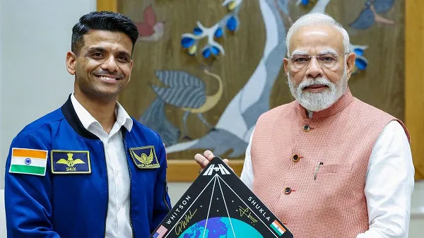 ଐତିହାସିକ-ମହାକାଶ-ଯାତ୍ରା-ପାଇଁ-ଶୁଭାଂଶୁ-ଶୁକ୍ଲାଙ୍କୁ-ମିଳିବ-ଅଶୋକ-ଚକ୍ର-!