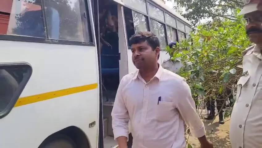 ମୋହନା-jmfc-କୋର୍ଟରେ-ହାଜର-ହେଲେ-ଟପ୍-ମାଓ-ନେତା-ଆଜାଦ,-ନାଁରେ-ରହିଛି-୧୭-ସଙ୍ଗୀନ-ମାମଲା
