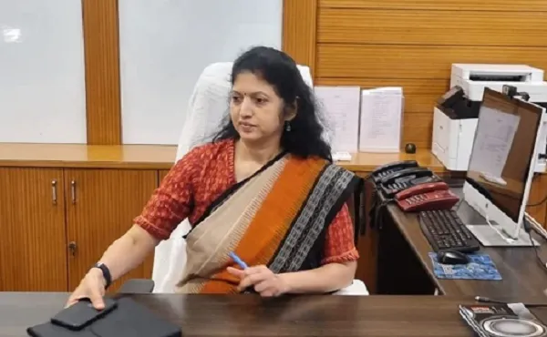 ଆଇଏଏସ୍-ଉଷା-ପାଢ଼ୀଙ୍କୁ-ଆଶ୍ୱସ୍ତି,-ନିଃସର୍ତ୍ତ-କ୍ଷମା-ପ୍ରାର୍ଥନା-ପରେ-ଅଦାଲତ-ଅବମାନନା-ମାମଲା-ରଦ୍ଦ-କଲେ-ହାଇକୋର୍ଟ