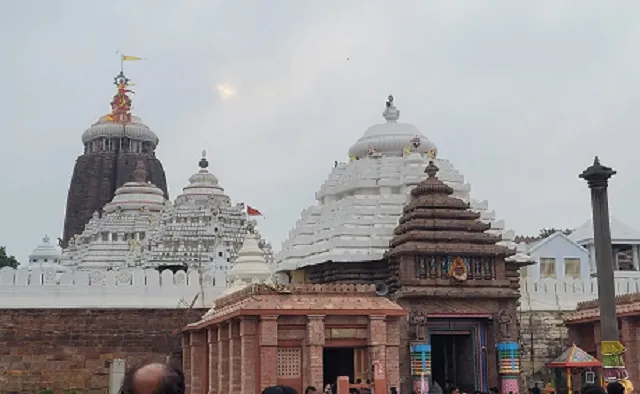 ଶ୍ରୀମନ୍ଦିରରେ-ଗଜୋଦ୍ଧାରଣ-ବେଶ-ନୀତି,-ଗଜକୁ-ଉଦ୍ଧାର-କରିବେ-ଜଗତର-ନାଥ-ମହାପ୍ରଭୁ-ଜଗନ୍ନାଥ