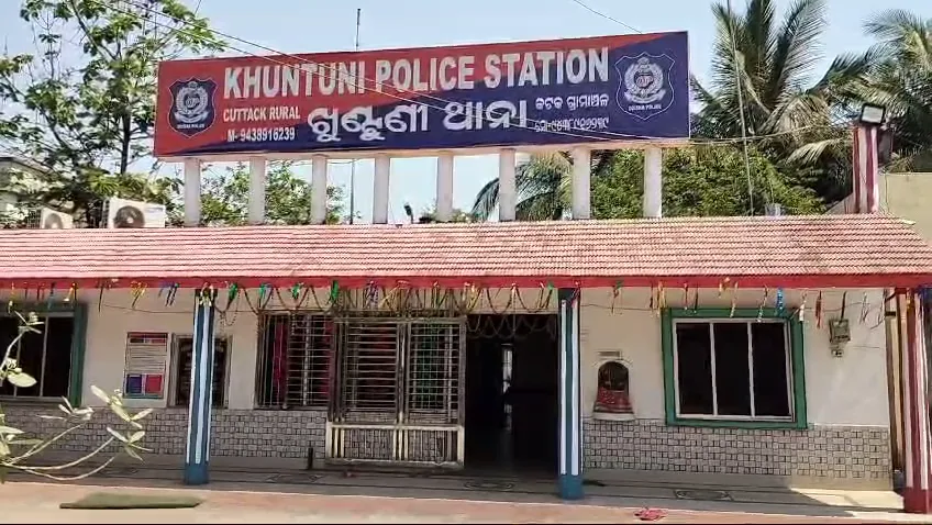 ଚକୋଲେଟ୍-ଦେବା-ବାହାନାରେ-ଜଙ୍ଗଲକୁ-ଭିଡ଼ିନେଲେ-ବୃଦ୍ଧ,-ନାବାଳିକାଙ୍କୁ-ଅସଦାଚରଣ-!