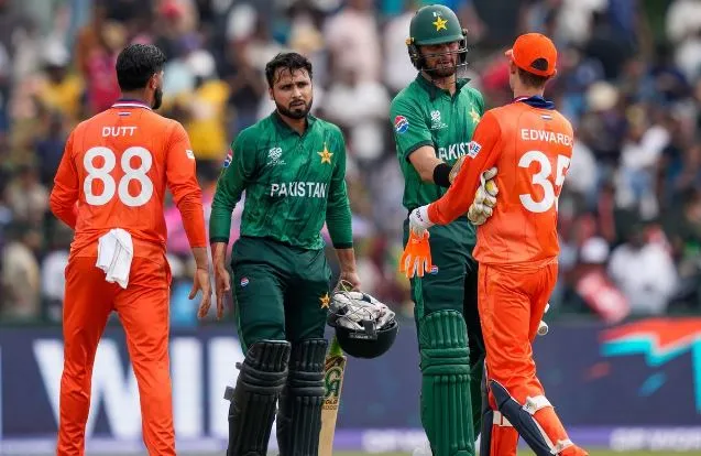 t20-world-cup:-ବଡ଼-ବିପର୍ଯ୍ୟୟରୁ-ବର୍ତ୍ତିଗଲା-ପାକିସ୍ତାନ,-ନେଦରଲାଣ୍ଡ-ବିପକ୍ଷରେ-ଦଳର-ସମ୍ମାନ-ରଖିଲେ-ଫହିମ-ଅଶ୍ରଫ