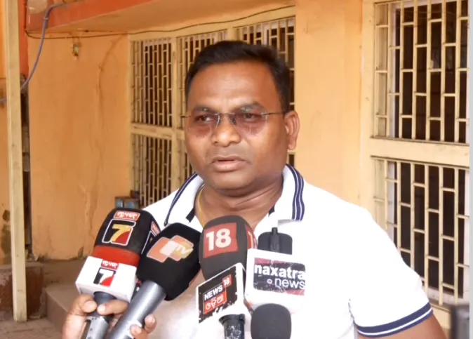 ଅନ୍ନଦାତା-ଦେଶ-ଚଳାଉଛନ୍ତି,-ତାଙ୍କୁ-କେମିତି-ନକଲି-କହୁଛନ୍ତି-ସରକାର