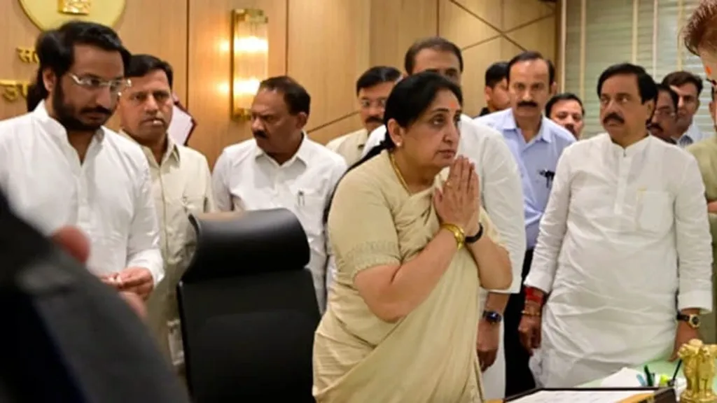 ଅଜିତ-ପାୱାରଙ୍କ-ବିମାନ-ଦୁର୍ଘଟଣାର-cbi-ତଦନ୍ତ-ଦାବି-କଲେ-ସୁନେତ୍ରା-ପାୱାର,-ଜାଣନ୍ତୁ-କହିଲେ-କ’ଣ?