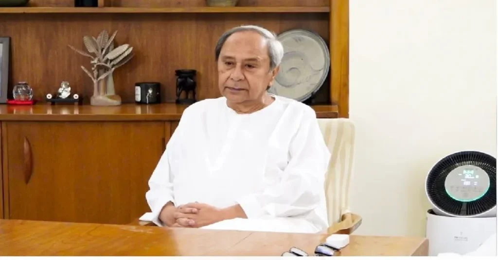 ଟେଟ୍ରା-ପ୍ୟାକରେ-ମଦ-ବିକ୍ରି-କରି-ବିଜେପି-ସରକାର-‘ମଦମୁକ୍ତ-ଓଡ଼ିଶା’-ନା-‘ମଦଯୁକ୍ତ-ଓଡ଼ିଶା’-ଗଠନ-କରୁଛି-?