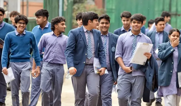 cbse-ଦଶମ-ପ୍ରଶ୍ନପତ୍ରକୁ-ନେଇ-ବିବାଦ-ପ୍ରସଙ୍ଗ-:-ଛାତ୍ରଛାତ୍ରୀଙ୍କୁ-ମିଳିପାରେ-ଗ୍ରେସ୍-ମାର୍କ୍