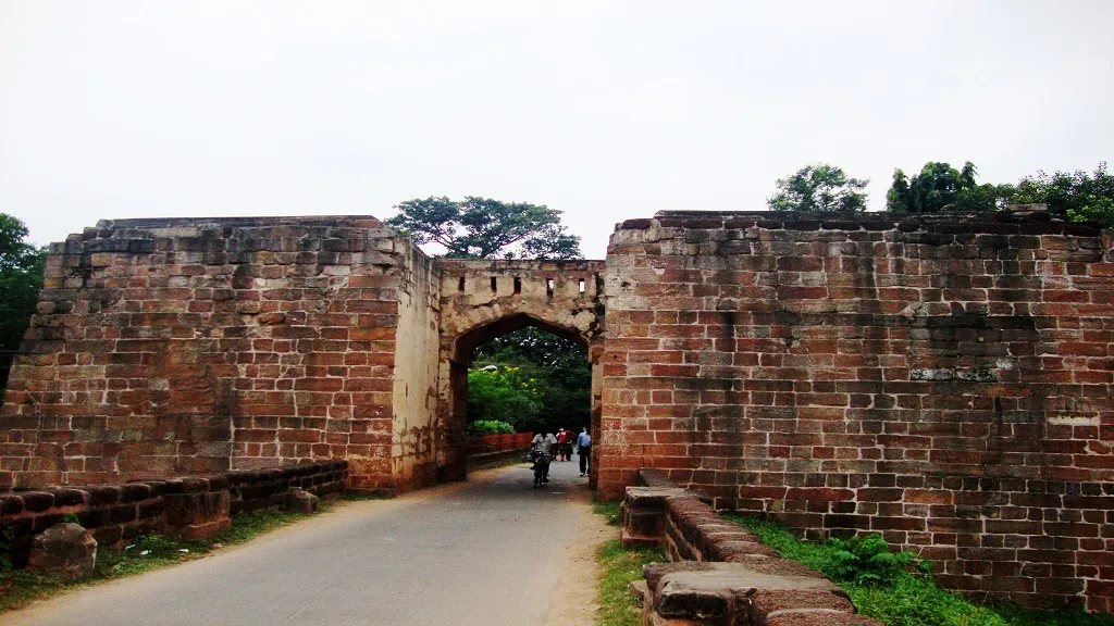 କଟକର-ପୁରାତନ-ଅଞ୍ଚଳ-ପାଇଁ-ସ୍ୱତନ୍ତ୍ର-ନିର୍ମାଣ-ନିୟମାବଳୀ,-୪୩-ପୁରାତନ-ଓ୍ବାର୍ଡରେ-କାର୍ଯ୍ୟକାରୀ-ହେବ-ନିୟମ