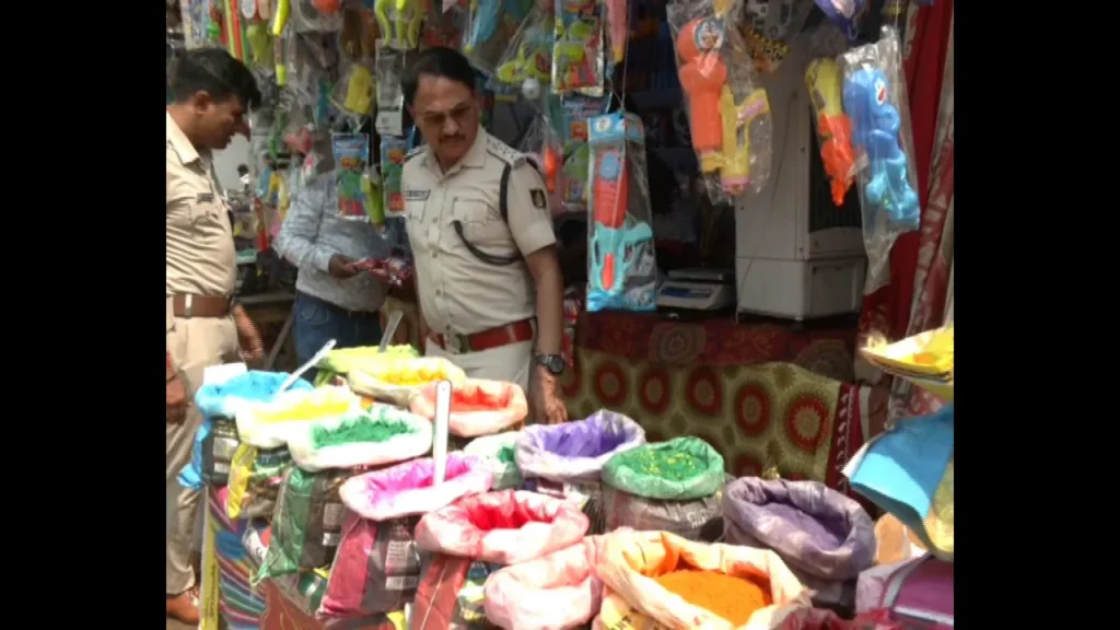 ହୋଲିରେ-କଟକ-ଜଗିବେ-୨୦ପ୍ଲାଟୁନ-ଫୋର୍ସ,-ନଦୀରେ-ବୋଟ୍-ପାଟ୍ରୋଲିଂ-ସହ-ଘାଟରେ-ମୁତୟନ-ହେବେ-ଅଗ୍ନିଶମ-କର୍ମଚାରୀ