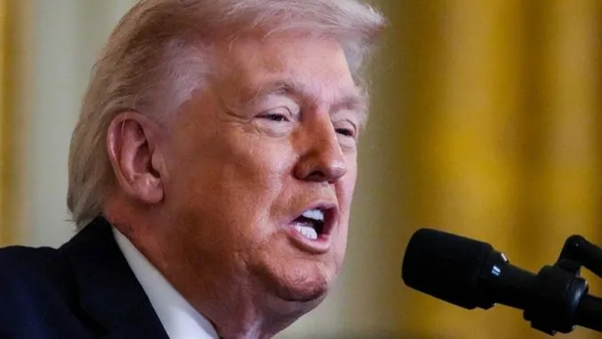trump-tariff-refund;-ଟ୍ରମ୍ପଙ୍କୁ-ଶକ୍ତ-ଝଟ୍‌କା,ସୁଧ-ସହ-ଶୁଳ୍କ-ଫେରାଇବାକୁ-ନିର୍ଦ୍ଦେଶ-ଦେଲେ-କୋର୍ଟ