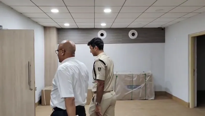 ପୁରୀରେ-ଏଡିଜି-ସୌମେନ୍ଦ୍ର-ପ୍ରିୟଦର୍ଶୀ,-ରଥଯାତ୍ରା-ପୂର୍ବ-ପ୍ରସ୍ତୁତିର-କଲେ-ସମୀକ୍ଷା