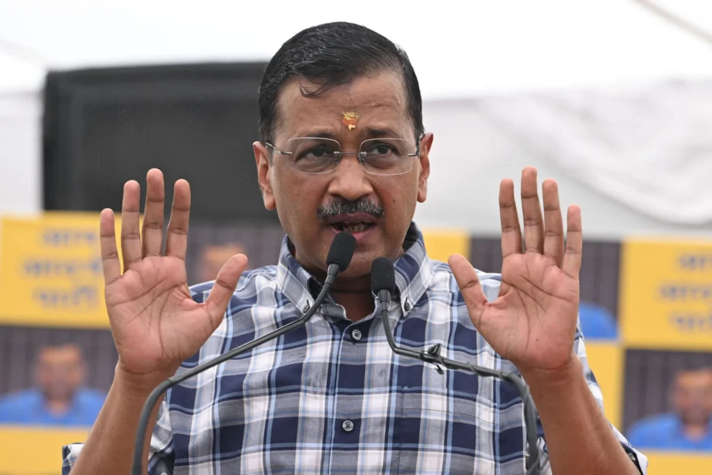 arvind-kejriwal-in-supreme-court:-ଦିଲ୍ଲୀ-ଅବକାରୀ-ନୀତି-ମାମଲାକୁ-ଚ୍ୟାଲେଞ୍ଜ-କରି-ସୁପ୍ରିମକୋର୍ଟ-ଗଲେ-ଅରବିନ୍ଦ-କେଜ୍ରିୱାଲ