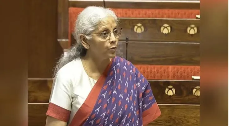 india’s-energy-crisis:-ଭାରତରେ-ଇନ୍ଧନ-ସମସ୍ୟା-ନାହିଁ,-ଘରୋଇ-ଏଲପିଜି-ଉତ୍ପାଦନ-ଦ୍ରୁତ-ଗତିରେ-ବଢୁଛି:-ନିର୍ମଳା-ସୀତାରମଣ
