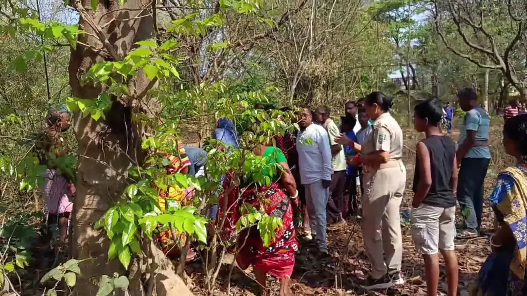 ଅଖା-ଭିତରେ-ନାବାଳିକାଙ୍କ-ମୃତଦେହ,-ହତ୍ୟାକରି-ଫିଙ୍ଗି-ଦେଇଥିବା-ସନ୍ଦେହ