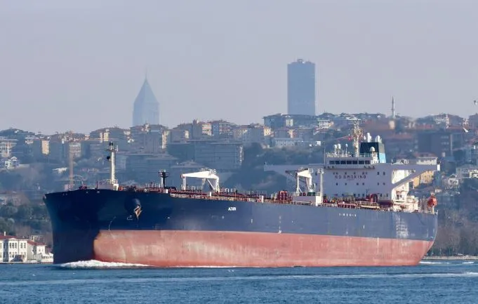 russian-crude-tanker-hit-by-drone-in-black-sea:-ଲୋହିତ-ସାଗରରେ-ଋଷ-ତୈଳ-ଜାହାଜକୁ-ଡ୍ରୋନ-ଆଟାକ୍,-ଥିଲେ-୨୭-କର୍ମଚାରୀ