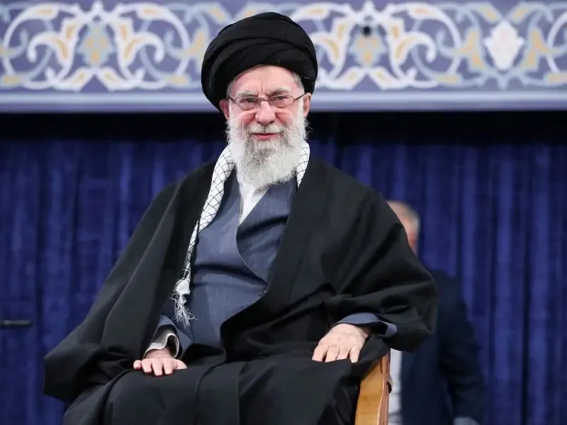 khamenei-last-photo-viral:-ମୃତ୍ୟୁର-୨୩-ମିନିଟ୍-ପୂର୍ବରୁ-ଖାମେନେଇଙ୍କ-ଶେଷ-ଫଟୋ?-ସିସିଟିଭିରେ-କଏଦ-ଥିବା-ଛବି-ଭାଇରାଲ୍