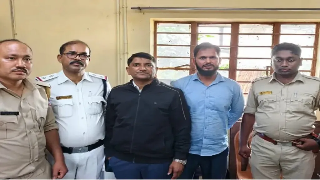 ମାଲଦା-ବନ୍ଧକ-କାଣ୍ଡର-ମୁଖ୍ୟ-ଷଡ଼ଯନ୍ତ୍ରକାରୀ-ମୋଫାକରୁଲ-ଇସ୍ଲାମ-ଗିରଫ