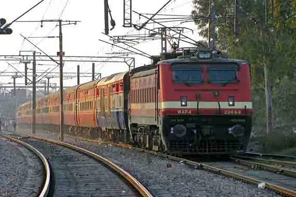 ଇଷ୍ଟ-କୋଷ୍ଟ-ରେଳପଥ-ସଙ୍କୁଚିତ-ପ୍ରସଙ୍ଗ-ନେଇ-ରେଳ-ମନ୍ତ୍ରଣାଳୟର-ପ୍ରତିକ୍ରିୟା:-ଓଡ଼ିଶାରୁ-ଗୋଟିଏ-ଇଞ୍ଚ-ମଧ୍ୟ-ରେଳ-ପଥ-ଅନ୍ୟ-ରାଜ୍ୟକୁ-ଯାଉନାହିଁ