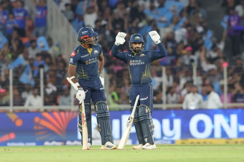 gt-vs-rr:-ଜିତିବା-ମ୍ୟାଚ୍‌-ହାରିଲା-ଗୁଜରାଟ-ଟାଇଟନ୍ସ,-ରାଜସ୍ଥାନର-ରୋମାଞ୍ଚକର-ବିଜୟ