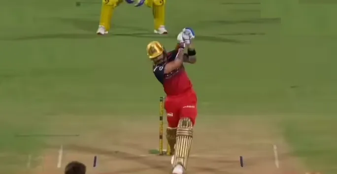 virat-kohli-:-ବିରାଟ-କୋହଲିଙ୍କ-‘ନୋ-ଲୁକ୍’-ସଟ୍,-ଖୁସିରେ-ଝୁମିଲେ-ଅନୁଷ୍କା-ଶର୍ମା-:-ଦେଖନ୍ତୁ-ଭିଡିଓ