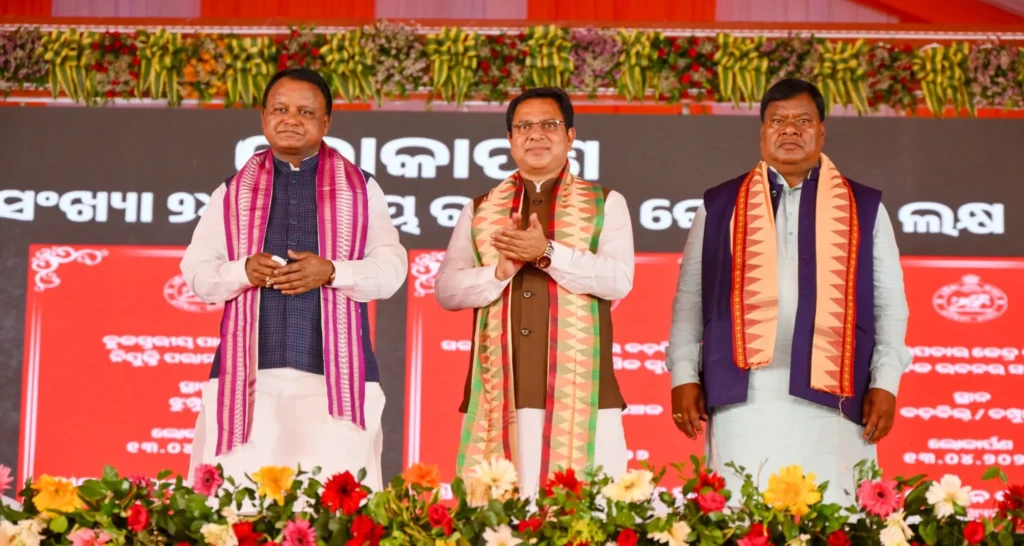 ପ୍ରତିଶ୍ରୁତି-ରଖିଲେ-ମୋହନ-ସରକାର,-ବଡ଼ବିଲ-ଅଞ୍ଚଳବାସୀଙ୍କ-ବହୁ-ପ୍ରତିକ୍ଷିତ-ବାଇପାସ୍-ରିଙ୍ଗରୋଡ଼-ପ୍ରକଳ୍ପର-ଭିତ୍ତିପ୍ରସ୍ତର