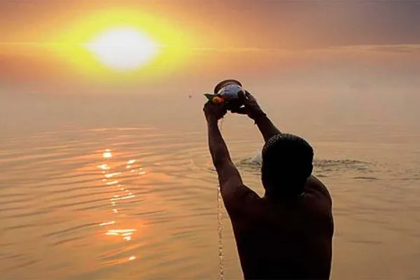 mesh-sankaranti-୨୦୨୬:-ଏପ୍ରିଲ-୧୪ରେ-ସୂର୍ଯ୍ୟ-କରିବେ-ରାଶି-ପରିବର୍ତ୍ତନ,-ଶୁଭ-ମୁହୂର୍ତ୍ତରେ-କରନ୍ତୁ-ଏହି-କାମ