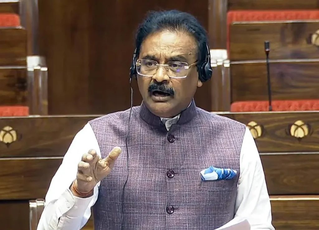 ed-raids-aap-mp:-aap-ସାଂସଦ-ଅଶୋକ-ମିତ୍ତଲଙ୍କ-ଘର-ଓ-lpu-ଉପରେ-ed-ର-ଚଢାଉ,-ରାଜନୈତିକ-ପ୍ରତିଶୋଧ-ନା-ଆର୍ଥିକ-ଅନିୟମିତତା?