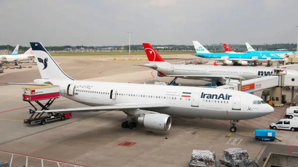 ୫୦-ଦିନ-ପରେ-ଖୋଲିଲା-ଏୟାରସ୍ପେସ୍,-ହେଲେ-ଏବେବି-ସଂପୂର୍ଣ୍ଣ-ଖୋଲିନାହିଁ-ହର୍ମୁଜ୍