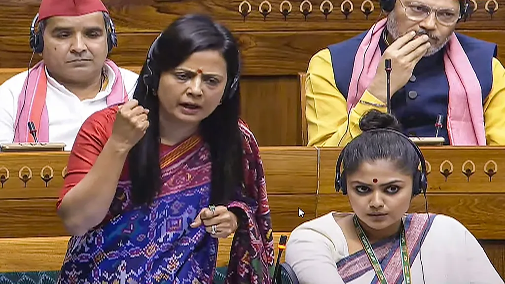 tmc,-dmk-ଓ-sp-ରେ-ମହିଳା-ସାଂସଦଙ୍କ-ପ୍ରତିଶତ-ସର୍ବାଧିକ,-ଜାଣନ୍ତୁ-କୋଟା-ବିବାଦ-ମଧ୍ୟରେ-ଅନ୍ୟ-ପାର୍ଟିଙ୍କ-ସ୍ଥାନ-କେଉଁଠି?